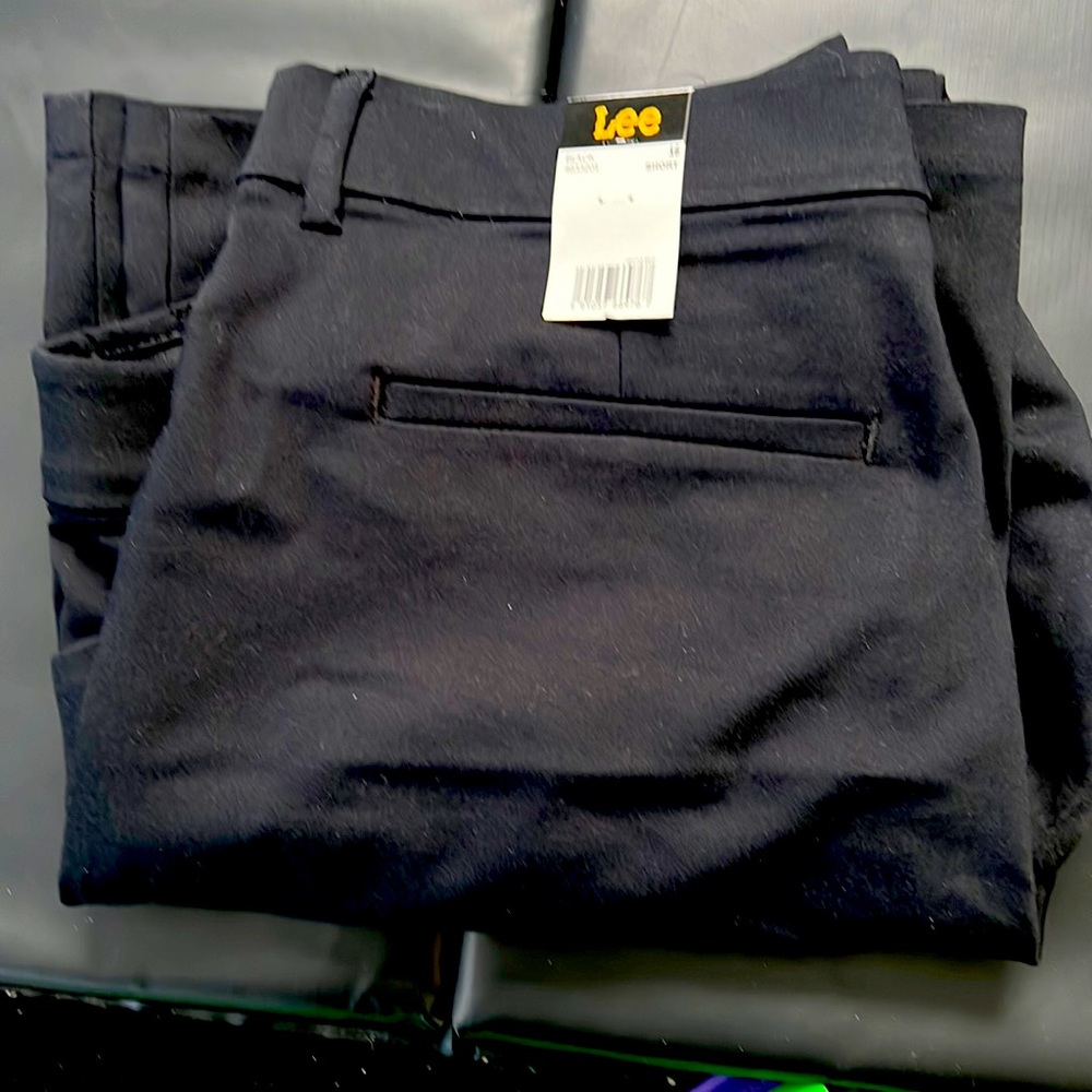 Lee Flex Motion Trouser pants x2 16 short